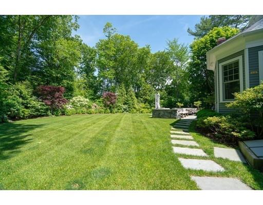 9 Wynnewood Road Wellesley, MA 02481 - Photo 14 of 36