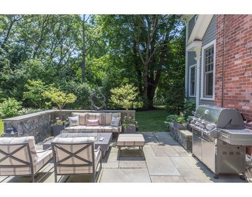 9 Wynnewood Road Wellesley, MA 02481 - Photo 29 of 36