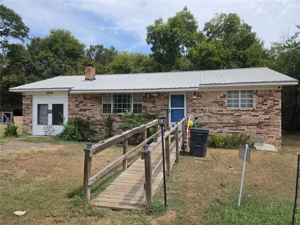 $140,000 | 10876 Salem Road, Ola, AR 72853