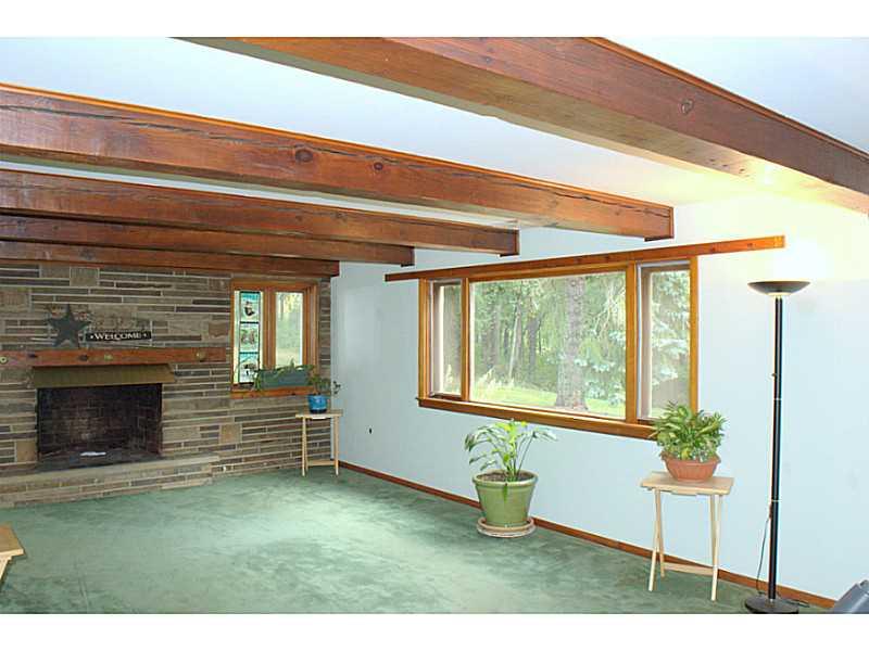 725 Bradys Ridge Road Beaver, PA 15009 - Photo 8 of 25 Living Room.