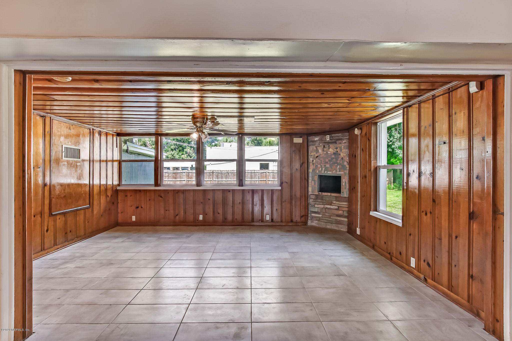 3133 Spring Glen Road Jacksonville, FL 32207 - Photo 11 of 34 3133+Spring+Glen+Rd+Jacksonville-16-web