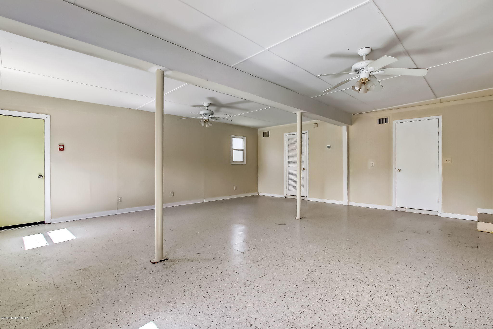 3133 Spring Glen Road Jacksonville, FL 32207 - Photo 19 of 34 3133+Spring+Glen+Rd+Jacksonville-27-web