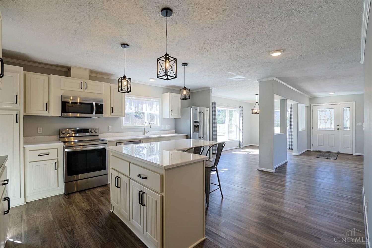 9548 Butler Warren Road Cincinnati, OH 45241 - Photo 13 of 33 Gallery Image 13