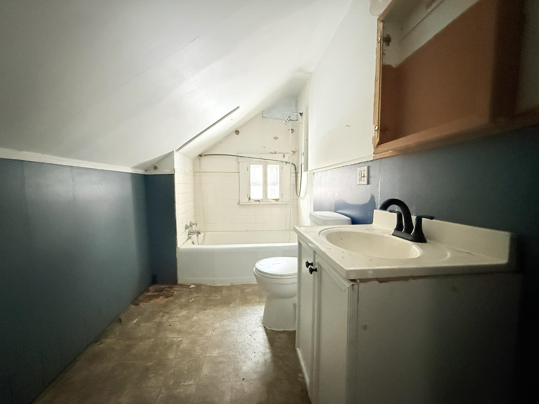 63 West Terrace Street Claremont, NH 03743 - Photo 13 of 17