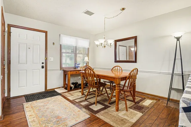 $349,000 | 1514 North Oakhill Drive, Unit L8, South Bend, IN 46637