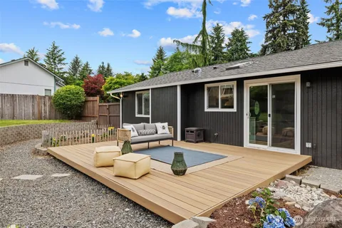 $687,000 | 5006 122nd Street Southeast, Everett, WA 98208