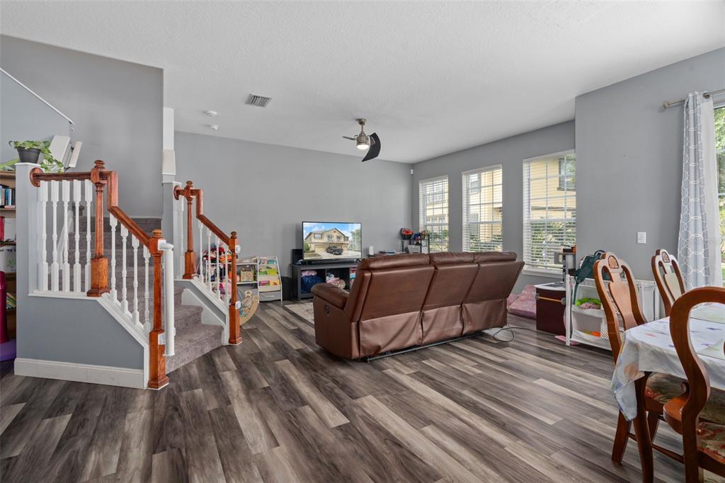 27642 Pleasure Ride Loop Wesley Chapel, FL 33544 - Photo 8 of 33