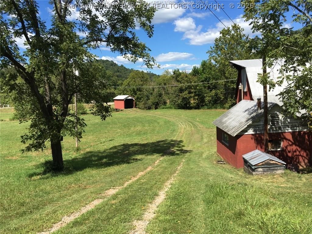 9002 Spencer Road Le Roy, WV 25252 - Photo 10 of 29 Gallery Image 10