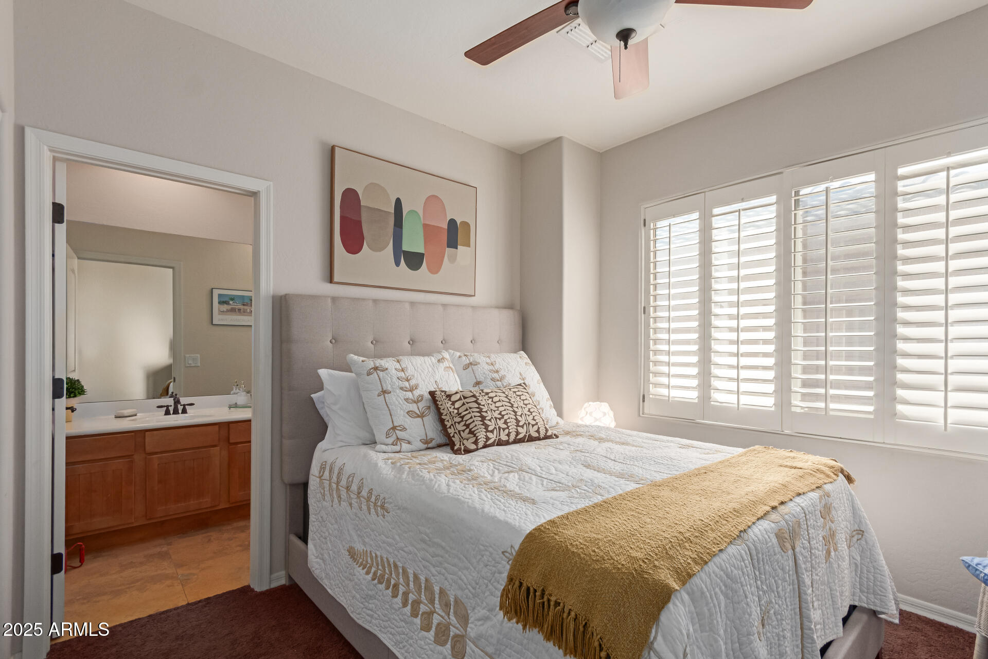 3981 East Navigator Lane Phoenix, AZ 85050 - Photo 16 of 36 29 - Navigator