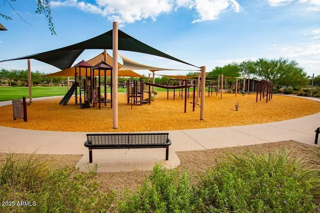 $1,190,000 | 3981 East Navigator Lane, Phoenix, AZ 85050