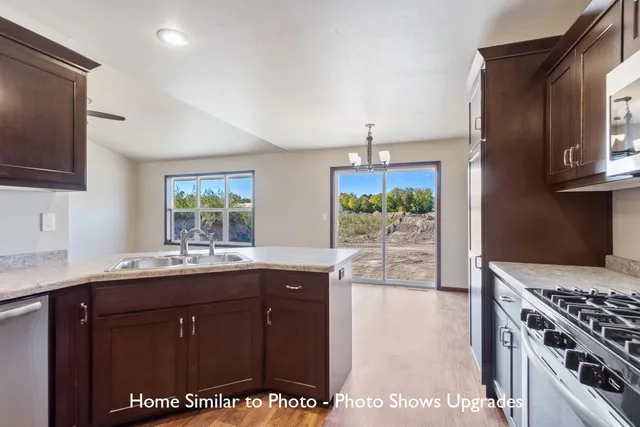 $384,900 | 1007 Constellation Way, Marinette, WI 54143