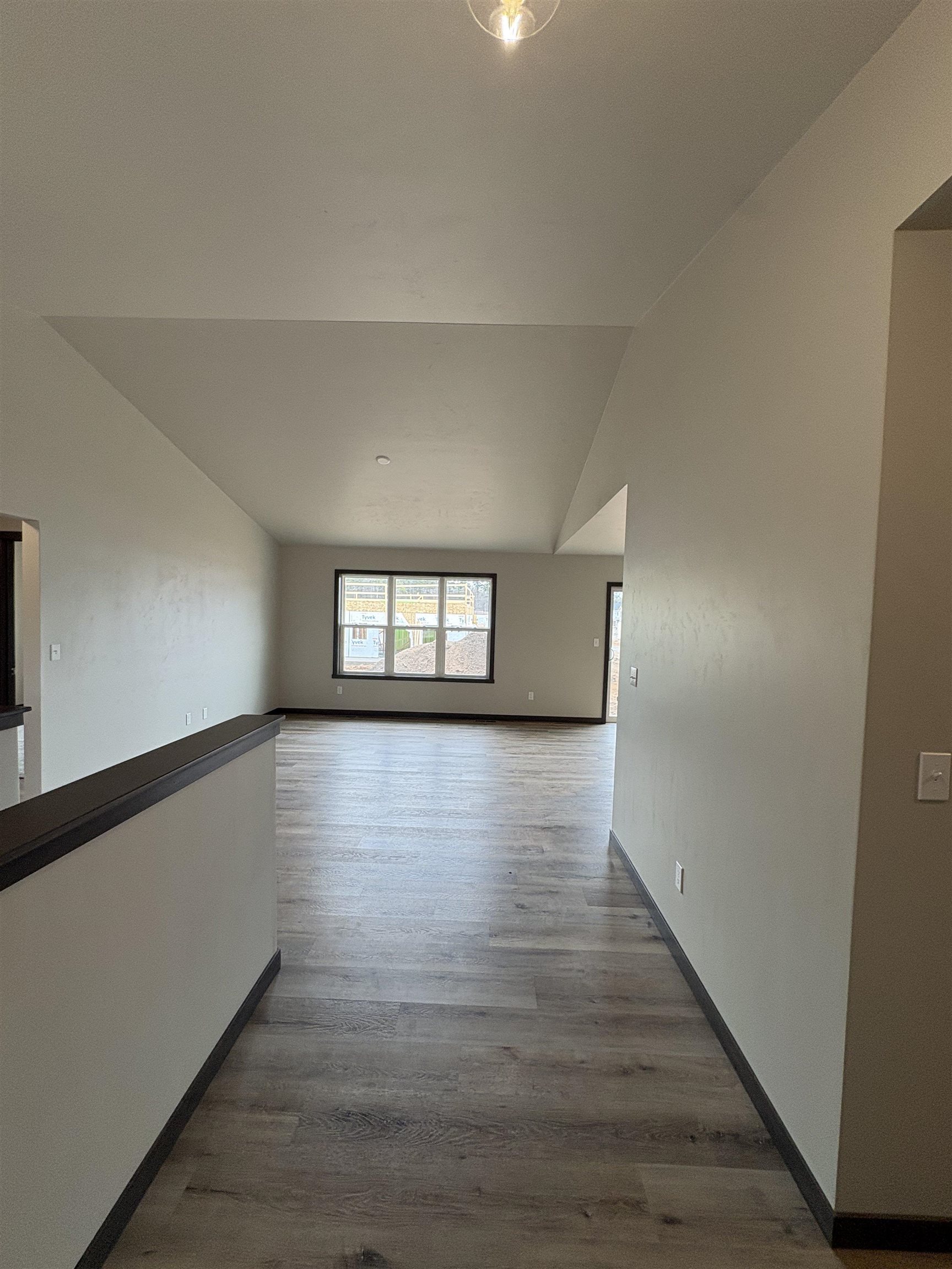 1007 Constellation Way Marinette, WI 54143 - Photo 3 of 34