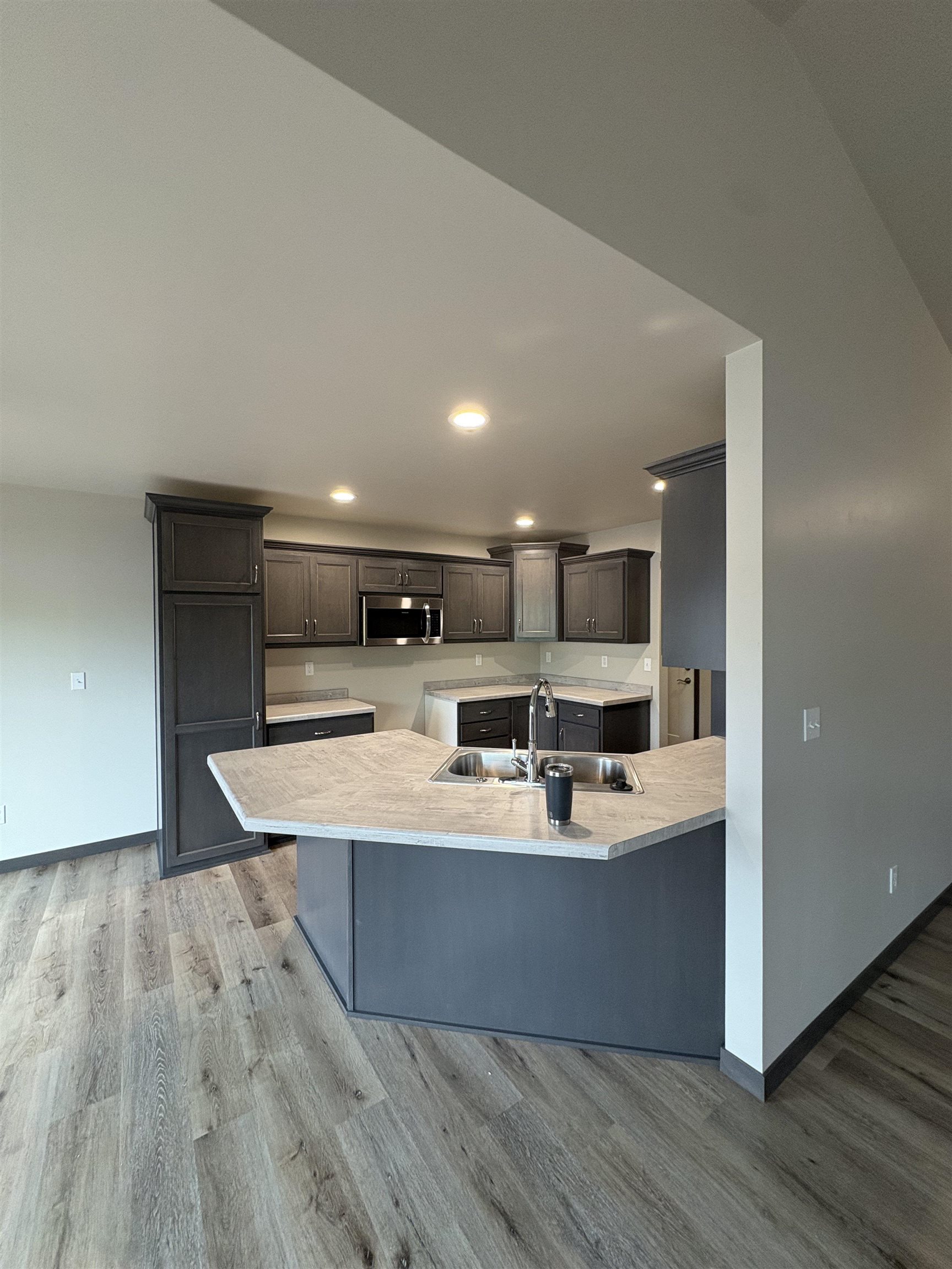 1007 Constellation Way Marinette, WI 54143 - Photo 7 of 34