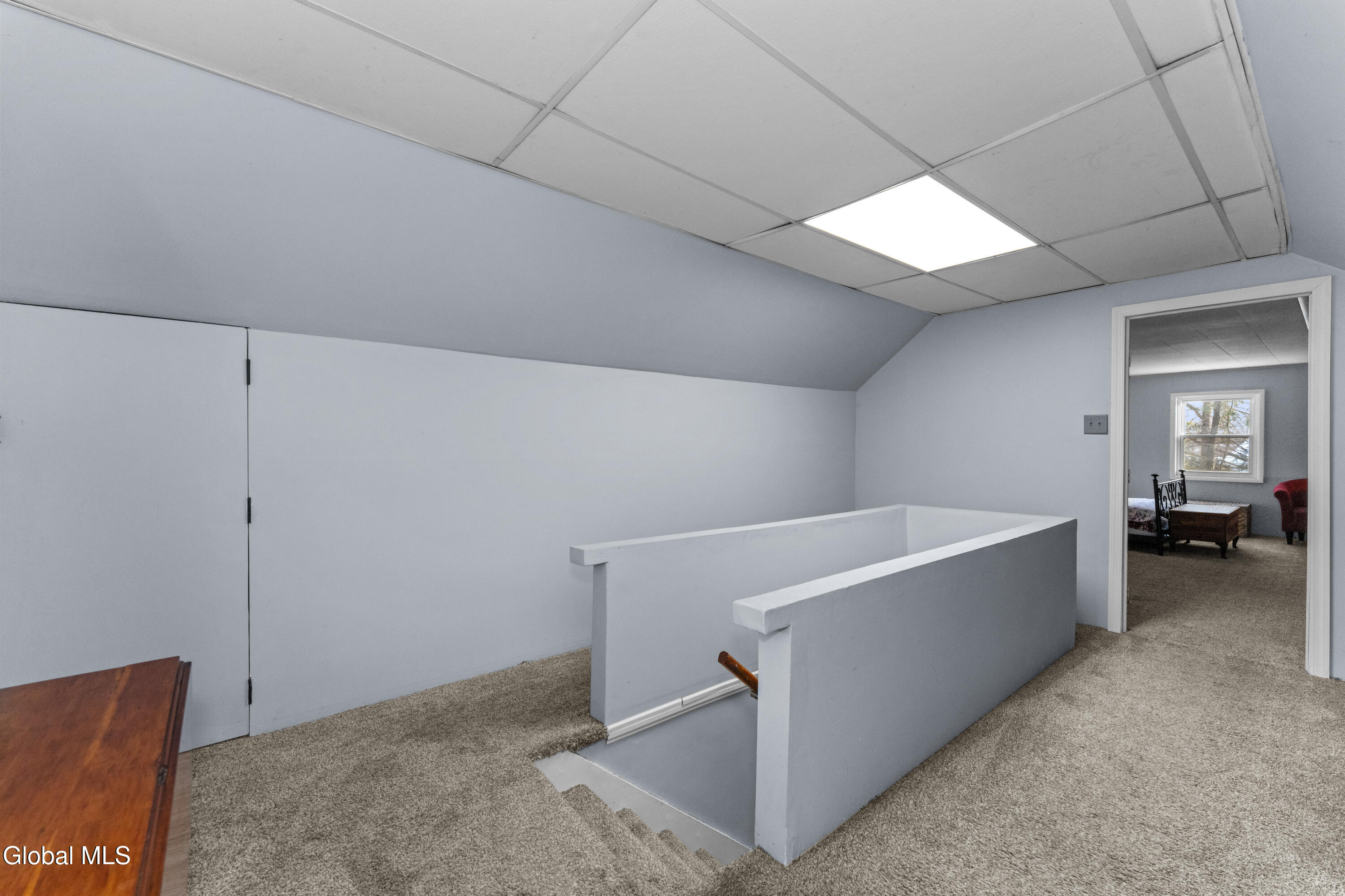 19 Sheffield Road Schenectady, NY 12302 - Photo 20 of 38 5 2nd Floor 1