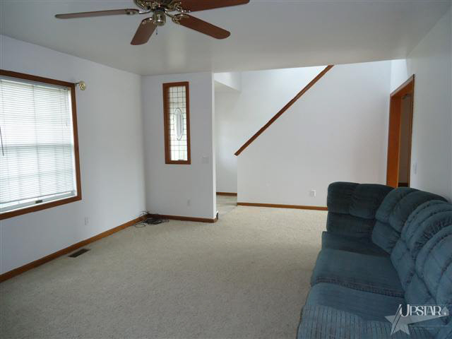 2125 Blair Road Fort Wayne, IN 46819 - Photo 2 of 28