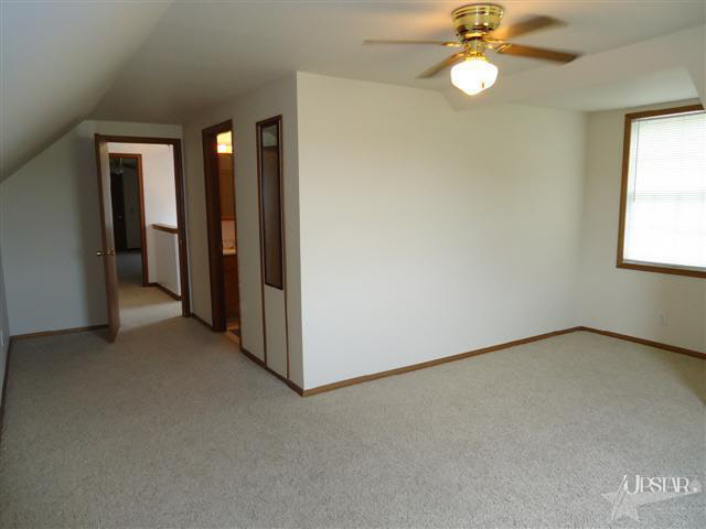 2125 Blair Road Fort Wayne, IN 46819 - Photo 11 of 28