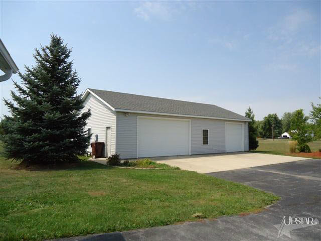 2125 Blair Road Fort Wayne, IN 46819 - Photo 4 of 28