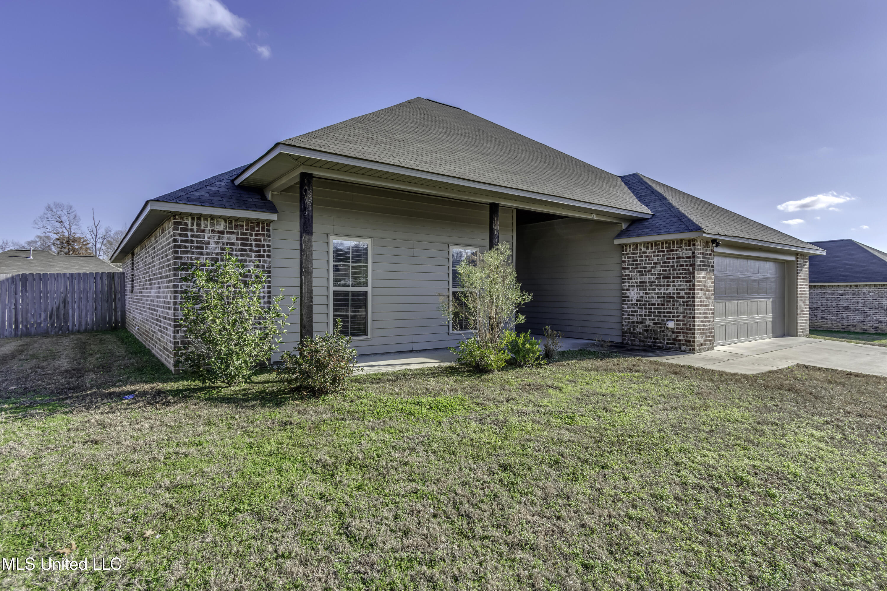 308 Bald Cypress Cove Terry, MS 39170 - Photo 8 of 53 308 Cypress Cv--9