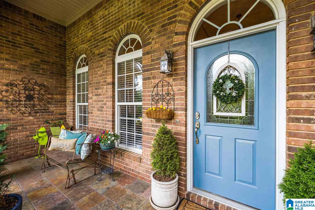 114 Azalea Trail Oneonta, AL 35121 - Photo 3 of 39