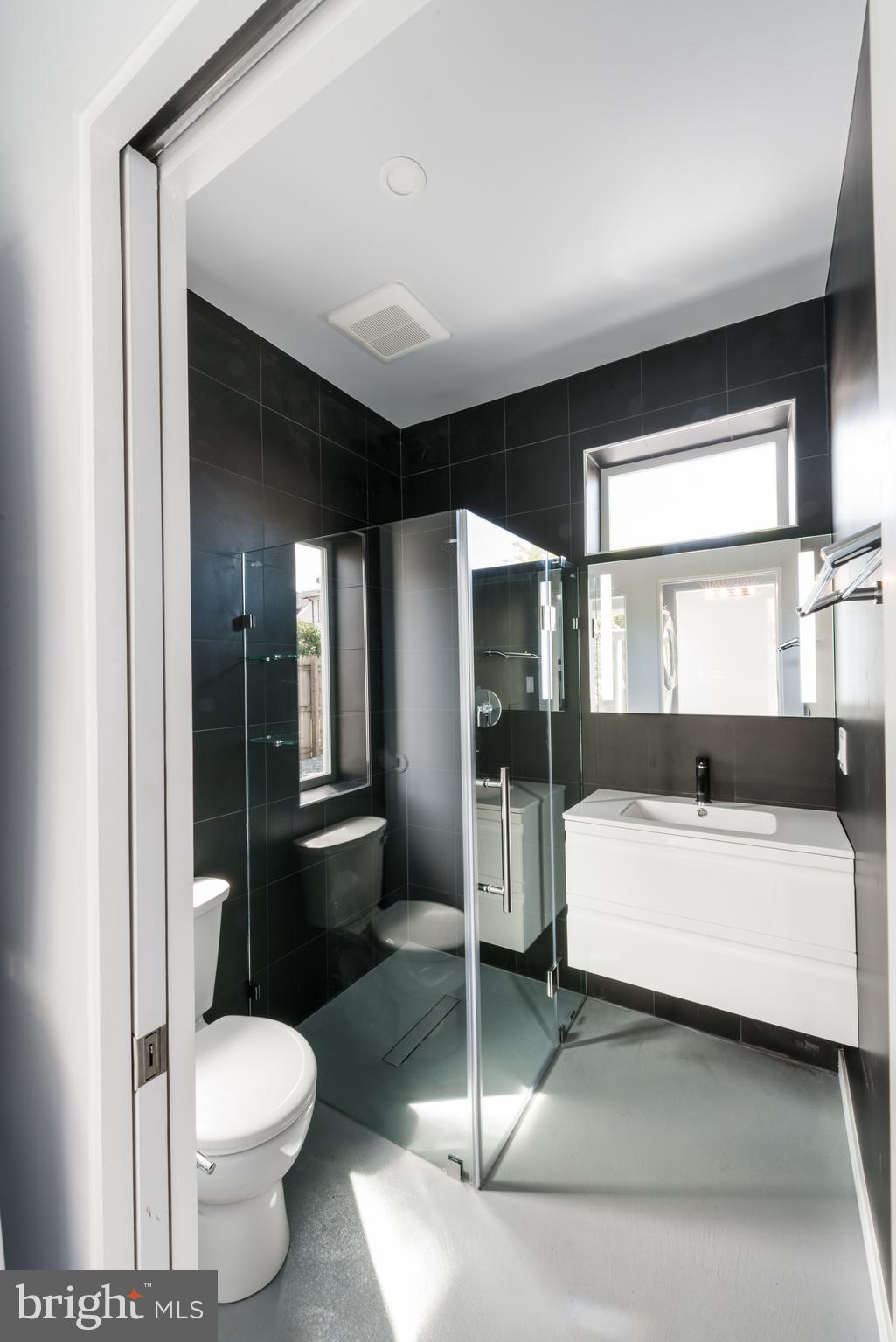 1209 Gallatin Street Northwest, Unit 2 Washington, DC 20011 - Photo 4 of 7