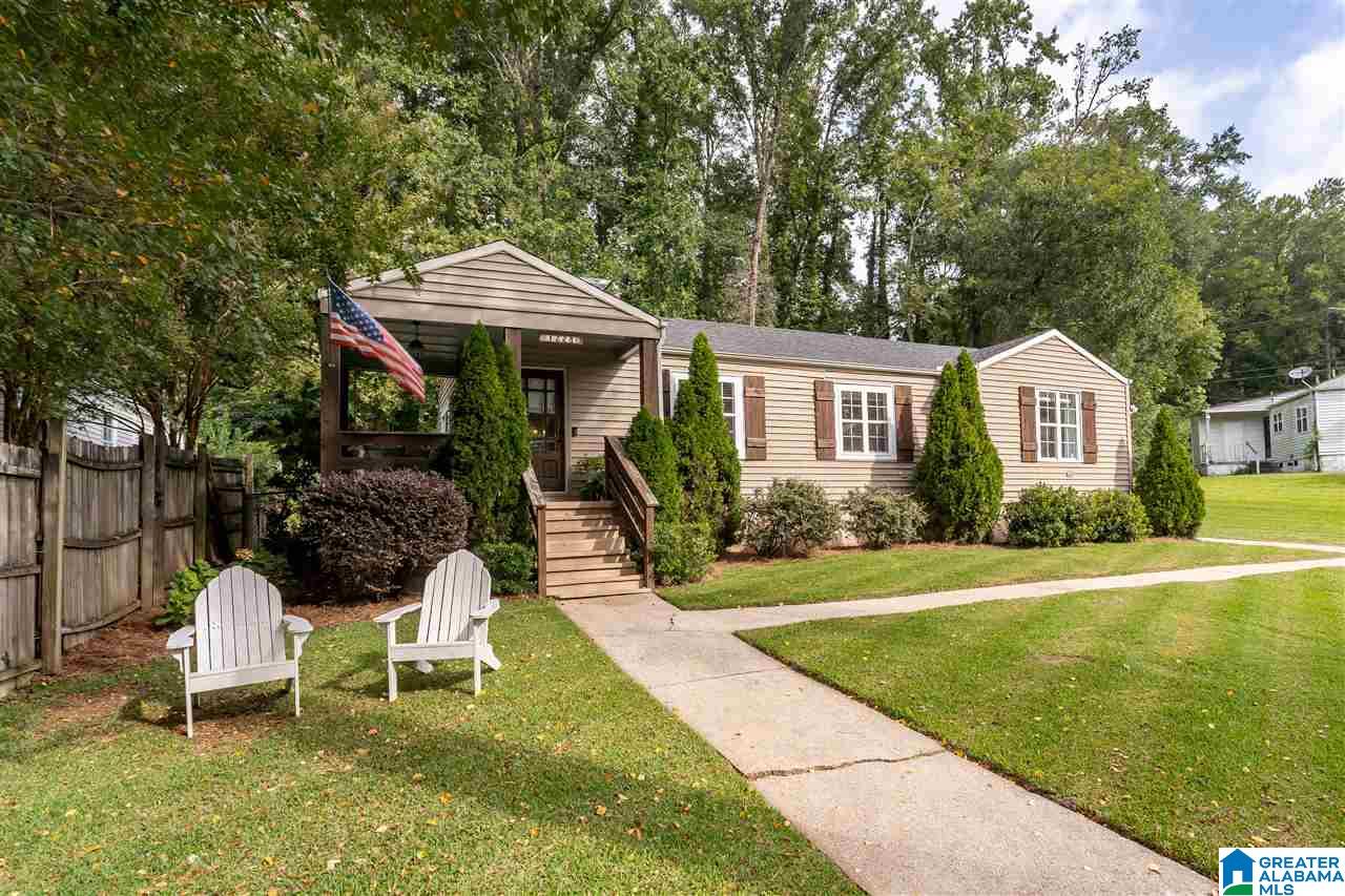 1228 Cresthill Road Birmingham, AL 35213 - Photo 3 of 34