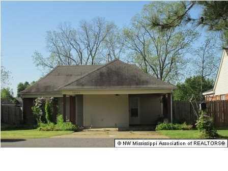 10233 Goodman Road Olive Branch, MS 38654 - Photo 1 of 18 Primary Photo