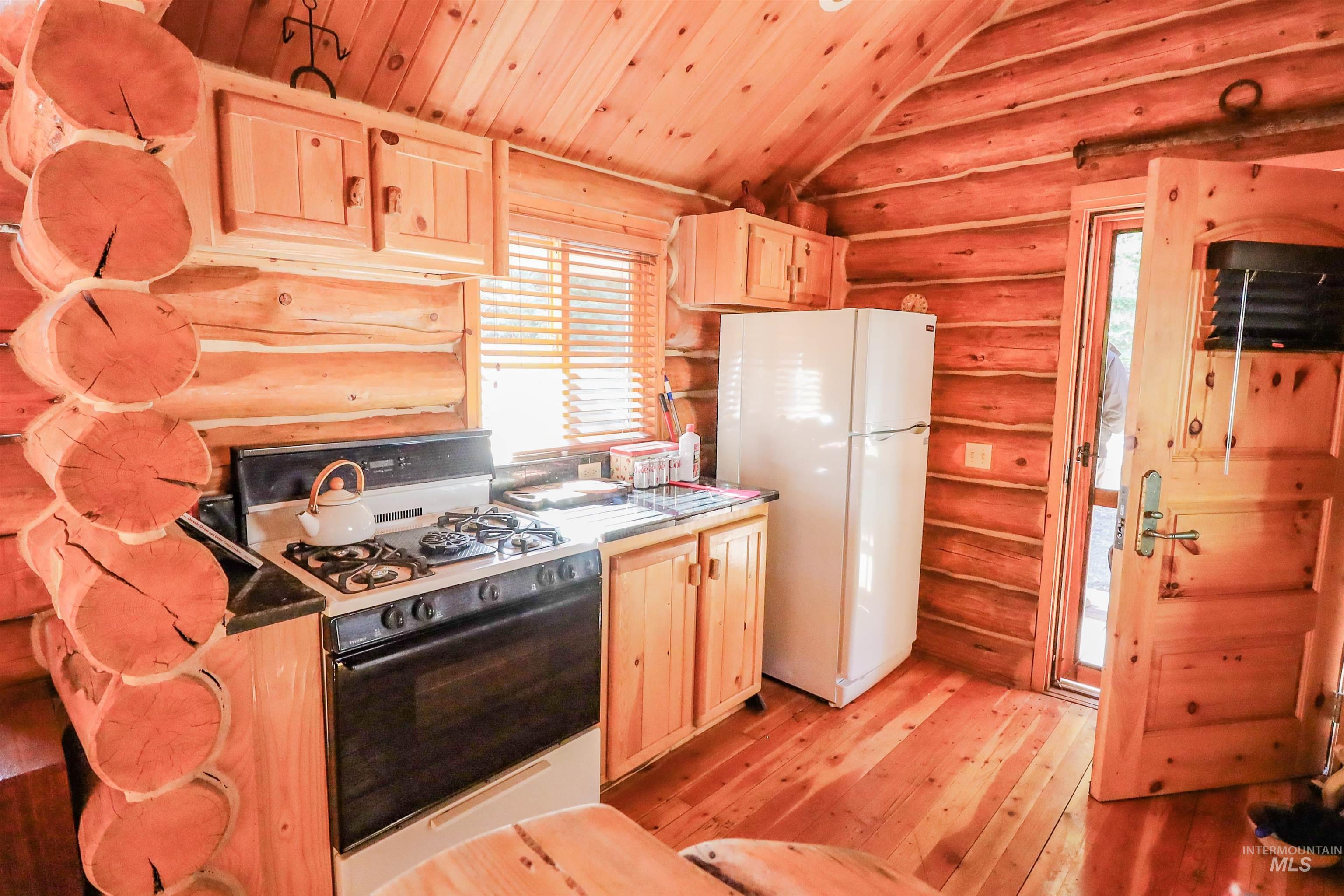 1700 Jackson Creek Road Council, ID 83612 - Photo 13 of 24