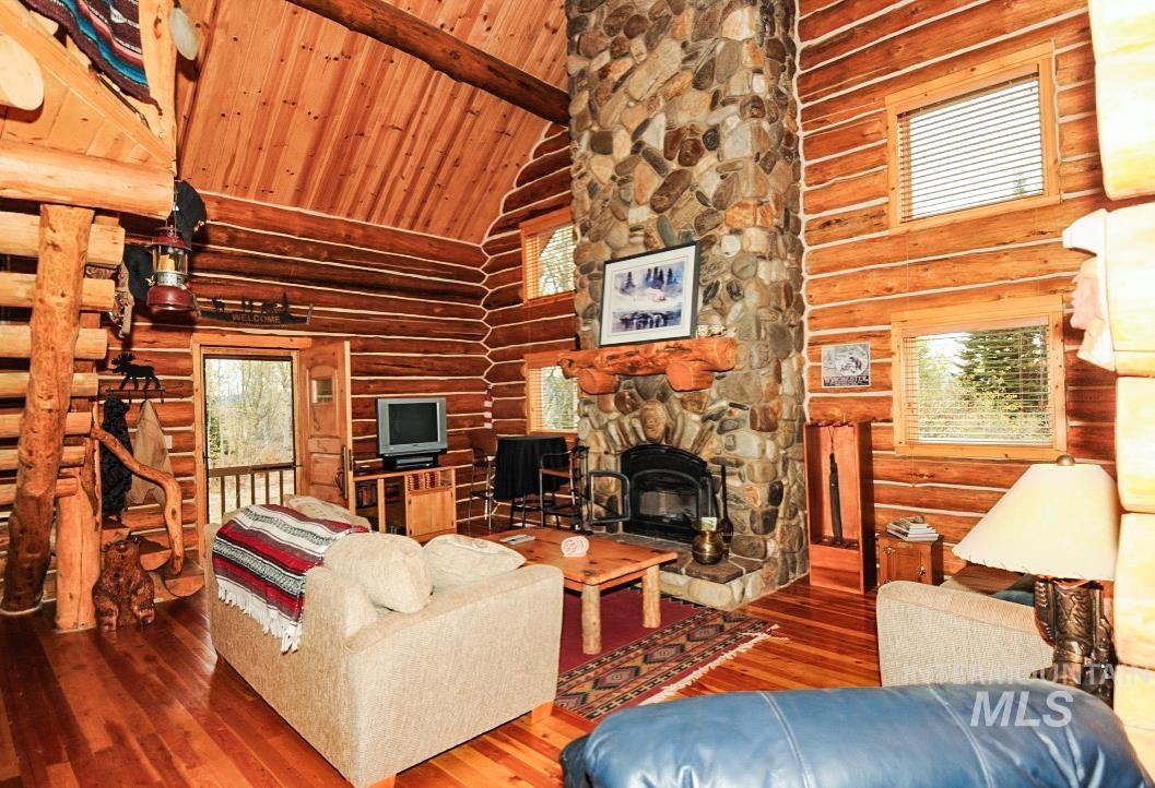 1700 Jackson Creek Road Council, ID 83612 - Photo 9 of 24