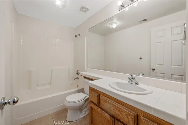 $515,000 | 3232 Zion Circle, Hanford, CA 93230