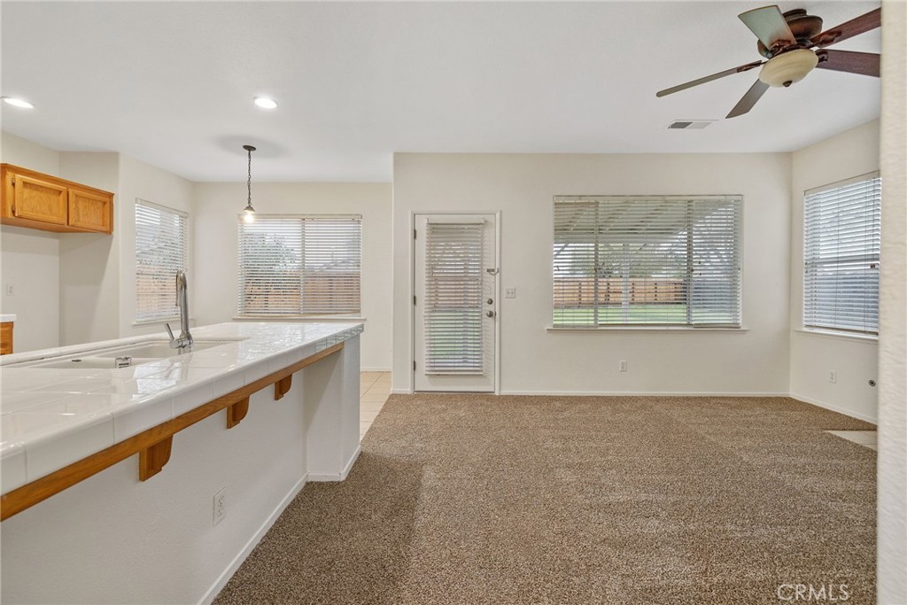 3232 Zion Circle Hanford, CA 93230 - Photo 19 of 61