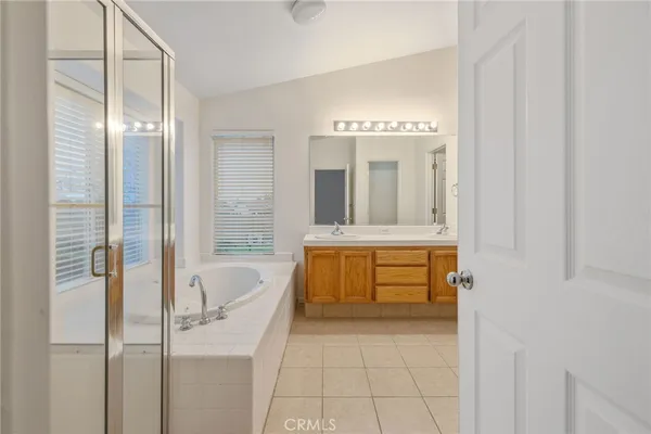 $515,000 | 3232 Zion Circle, Hanford, CA 93230