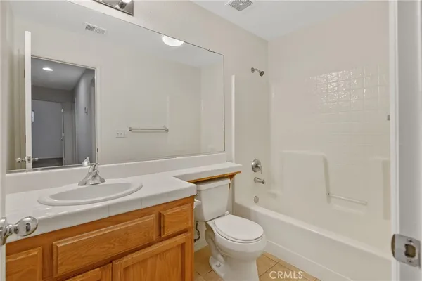 $515,000 | 3232 Zion Circle, Hanford, CA 93230