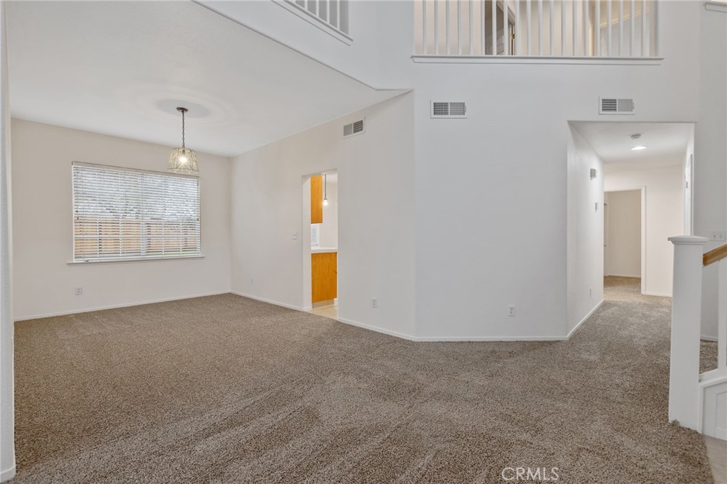 3232 Zion Circle Hanford, CA 93230 - Photo 8 of 61