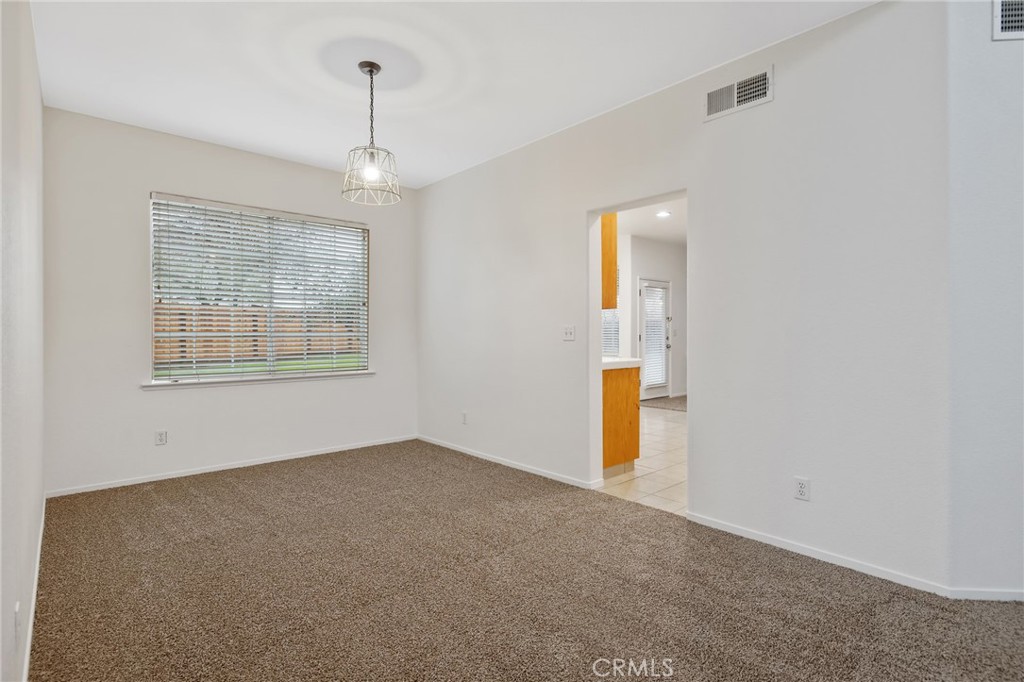 3232 Zion Circle Hanford, CA 93230 - Photo 9 of 61
