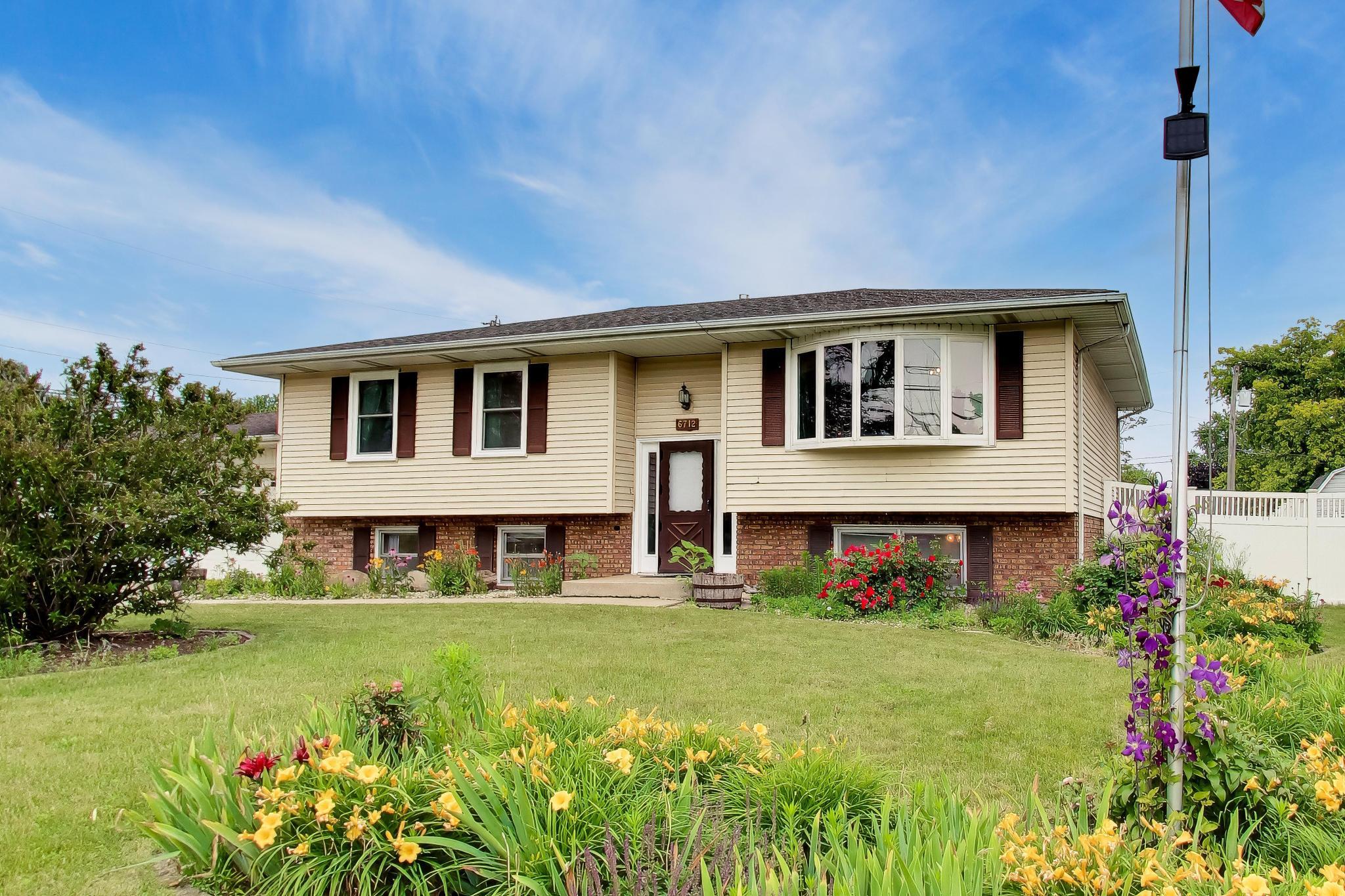 6712 Old Porter Road Portage, IN 46368 - Photo 1 of 45 2048x1365