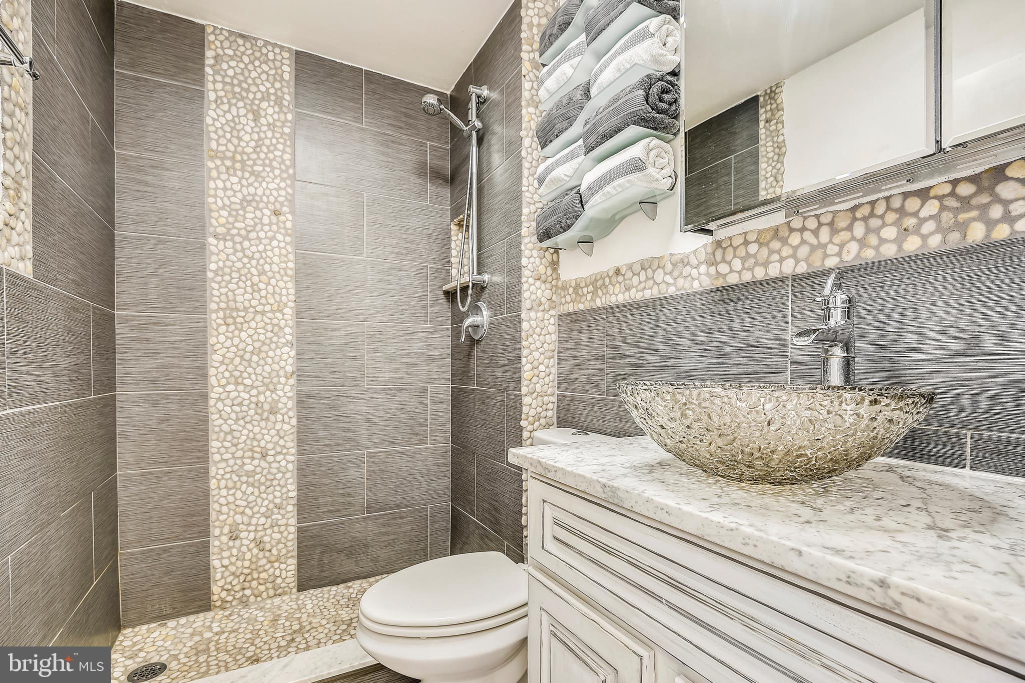 1413 Decatur Street Baltimore, MD 21230 - Photo 14 of 31 Gorgeous updated Bathroom