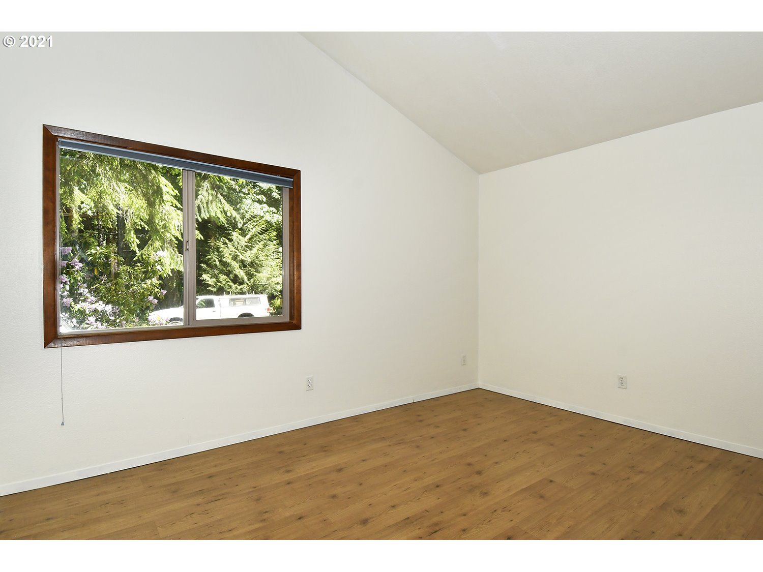 65414 East Timberline Drive Rhododendron, OR 97049 - Photo 11 of 32 Gallery Image 11