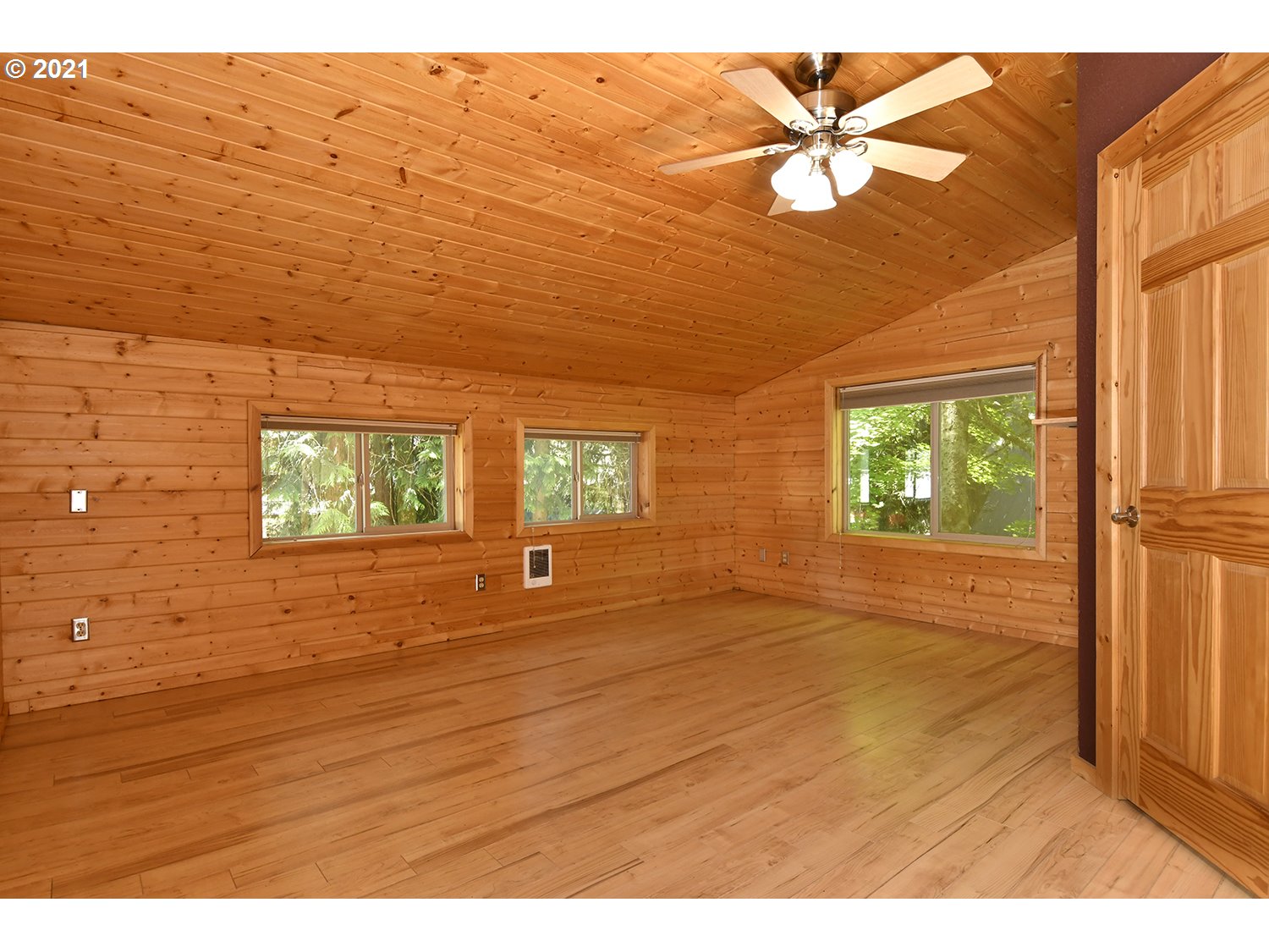 65414 East Timberline Drive Rhododendron, OR 97049 - Photo 17 of 32 Gallery Image 17