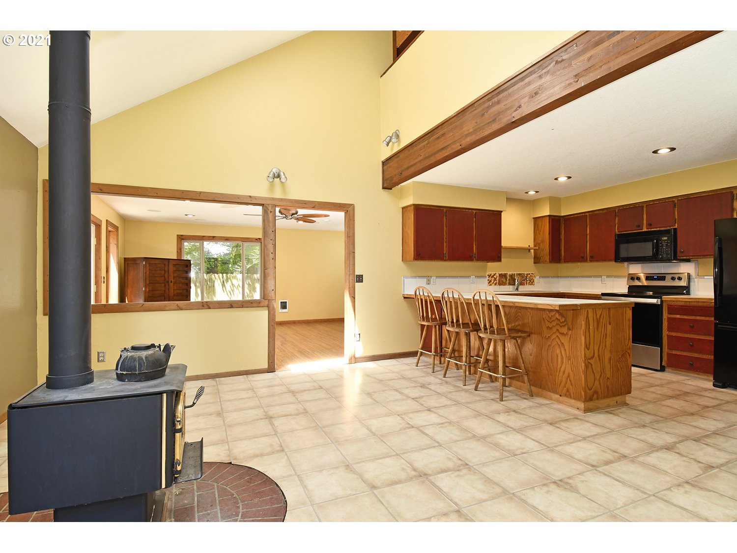 65414 East Timberline Drive Rhododendron, OR 97049 - Photo 4 of 32 Gallery Image 4