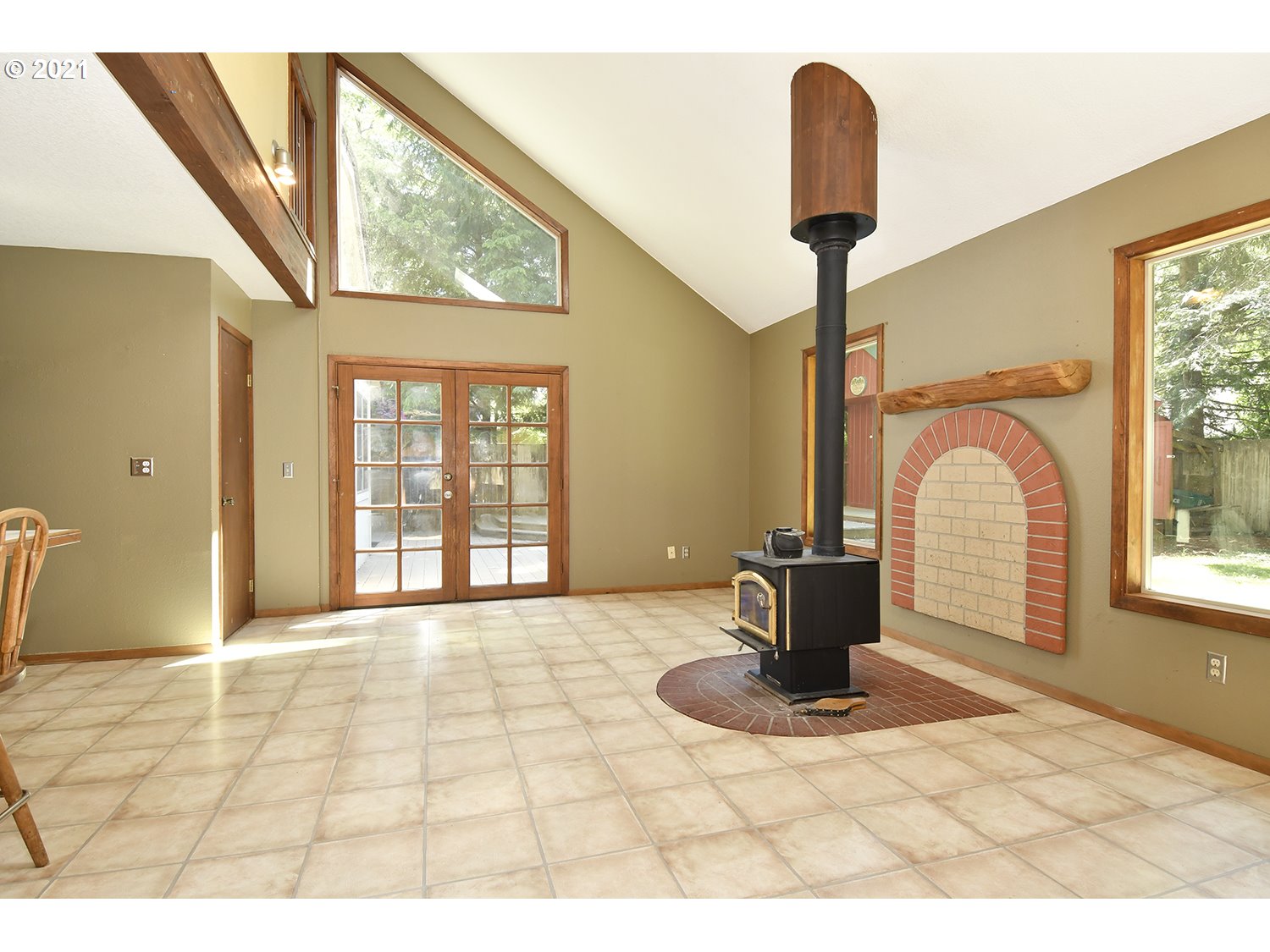 65414 East Timberline Drive Rhododendron, OR 97049 - Photo 5 of 32 Gallery Image 5