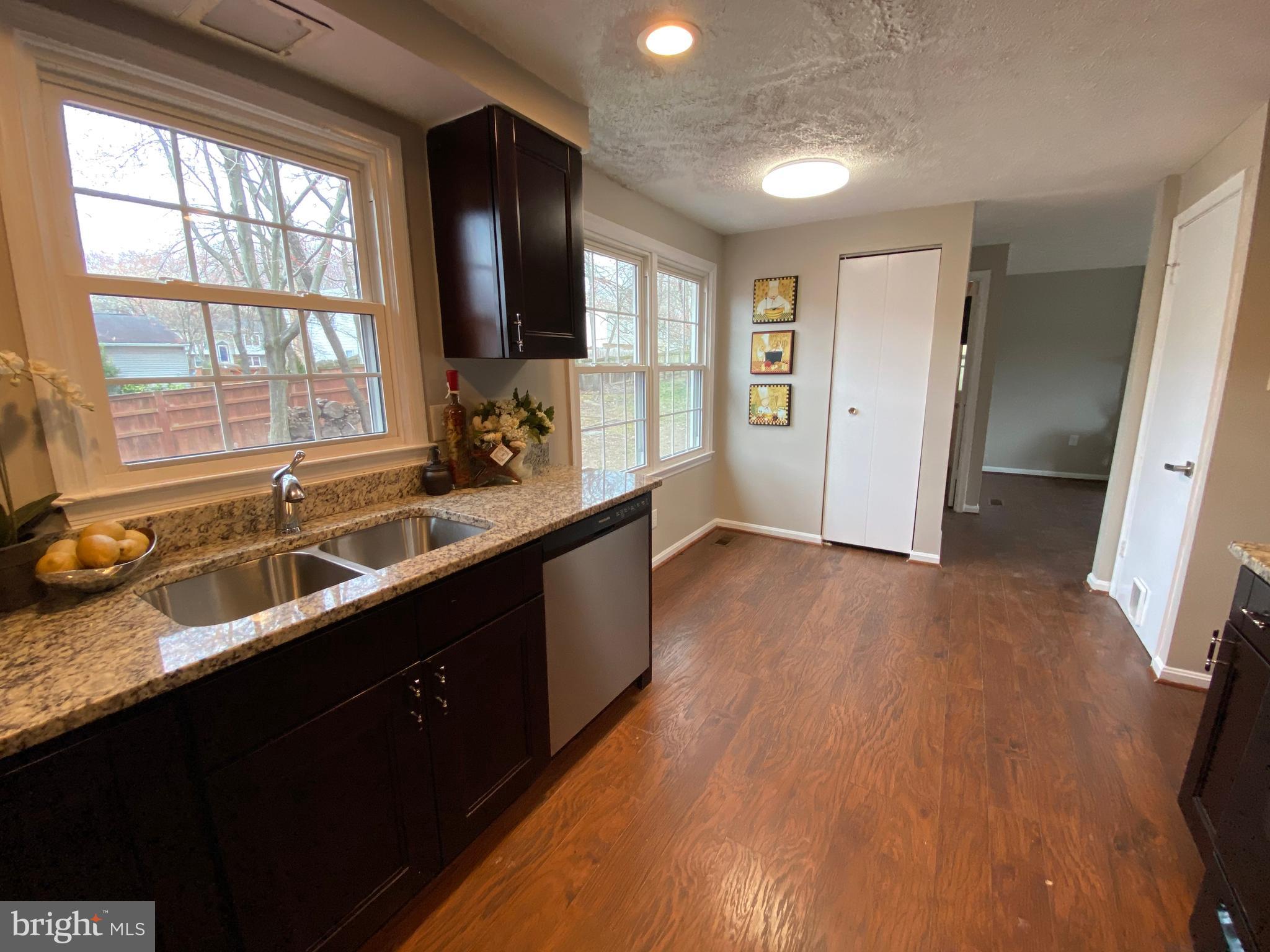 13002 Brookmill Court Laurel, MD 20708 - Photo 14 of 29 Gallery Image 14