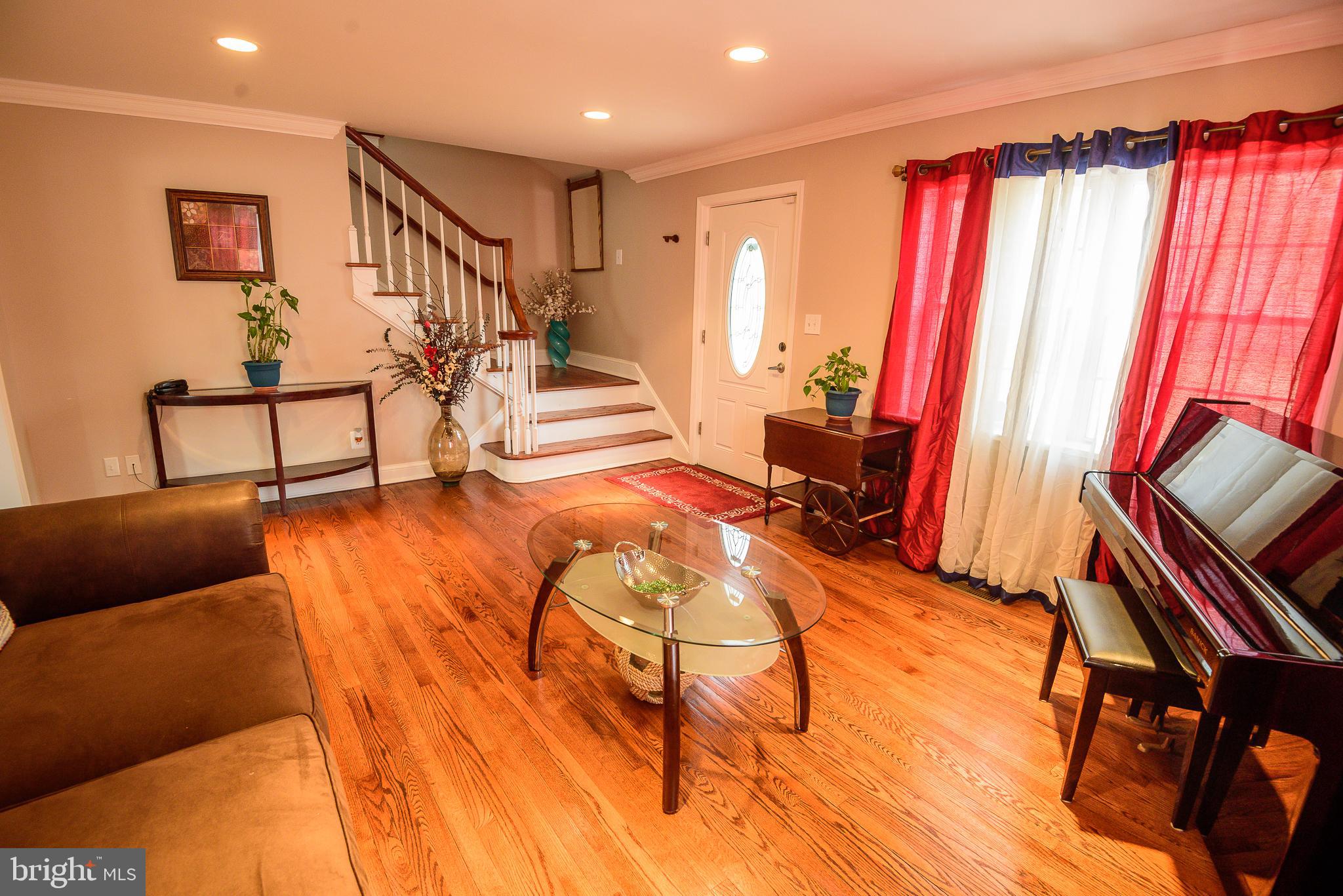 3825 Oaklawn Road Fort Washington, MD 20744 - Photo 1 of 23 Living Room