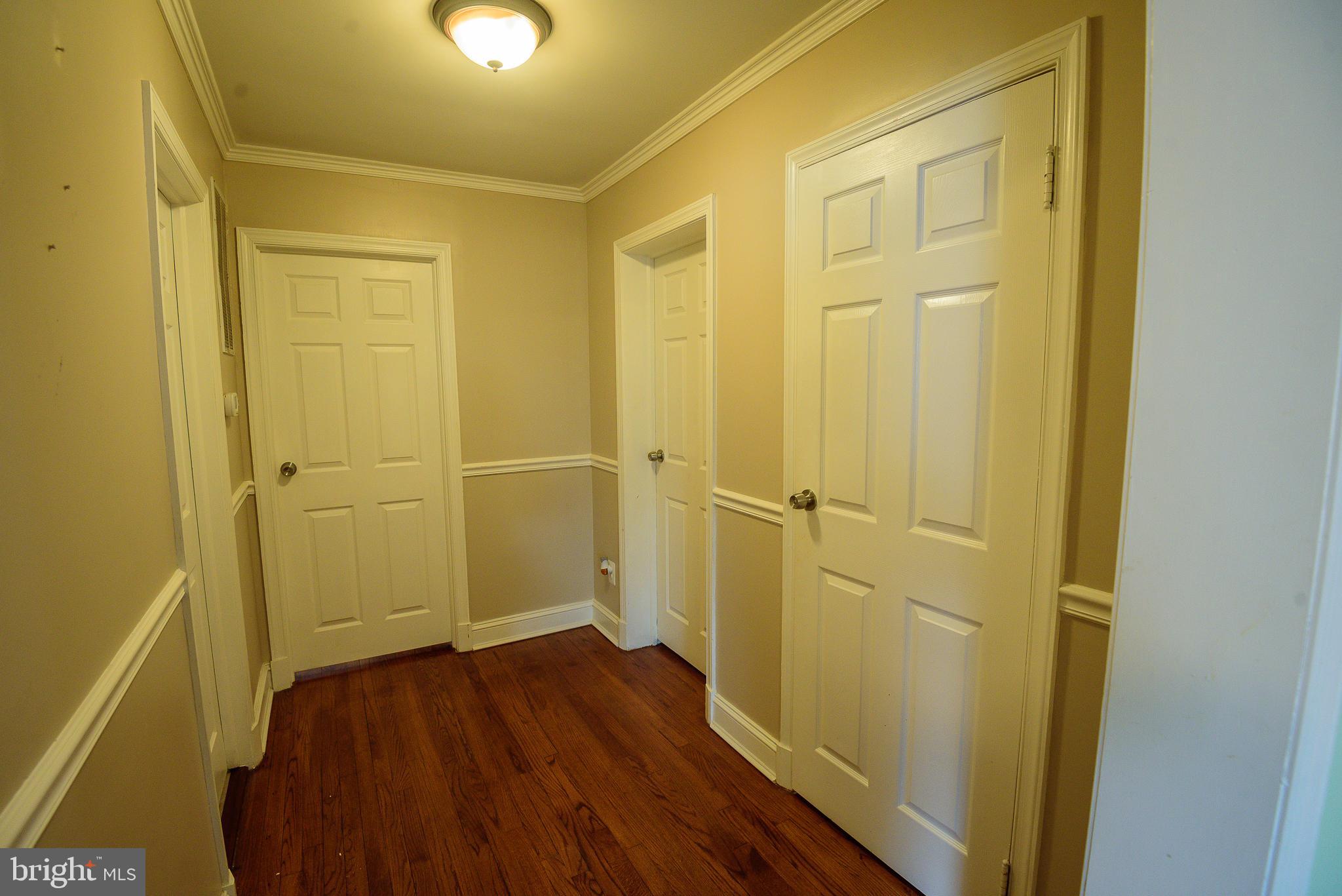 3825 Oaklawn Road Fort Washington, MD 20744 - Photo 8 of 23 Hallway