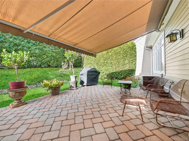 $999,000 | 41 Michael Roberts Court, Pearl River, NY 10965