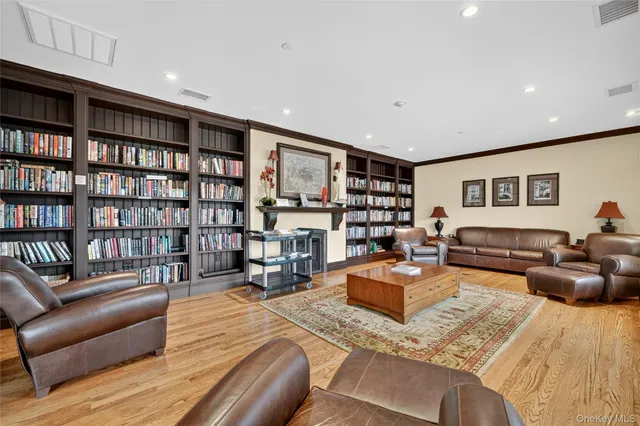 $999,000 | 41 Michael Roberts Court, Pearl River, NY 10965