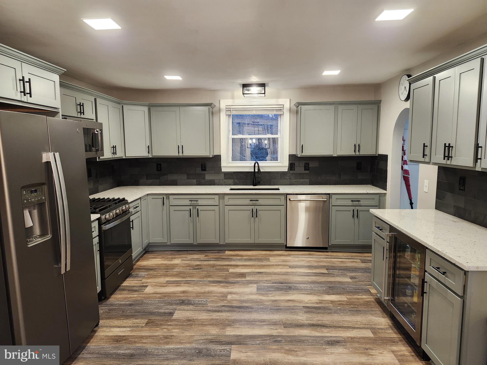 639 Jackson Road Atco, NJ 08004 - Photo 10 of 46 Gallery Image 10