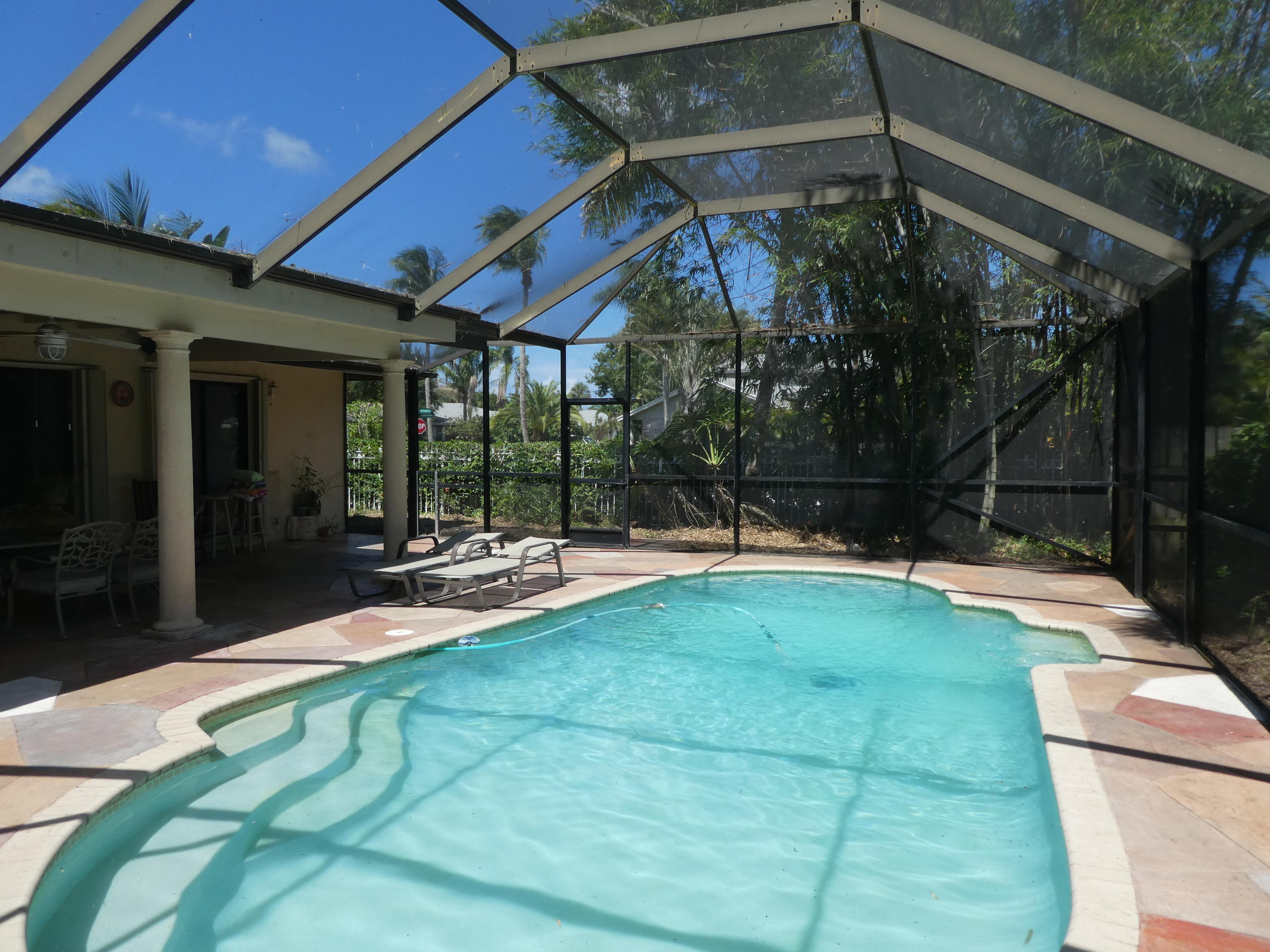 17335 Lake Park Road Boca Raton, FL 33487 - Photo 23 of 25 Pool