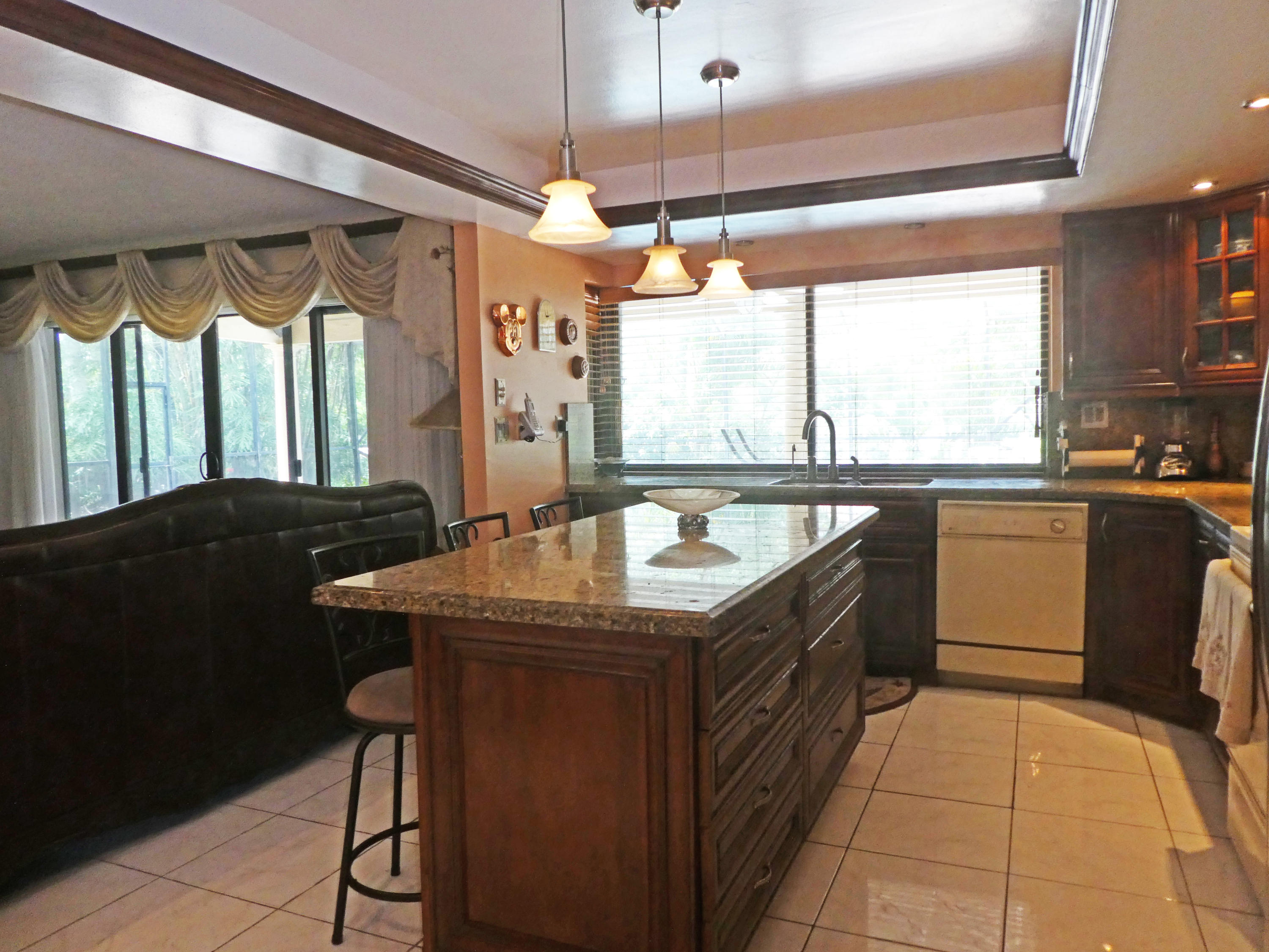 17335 Lake Park Road Boca Raton, FL 33487 - Photo 9 of 25 Kitchen