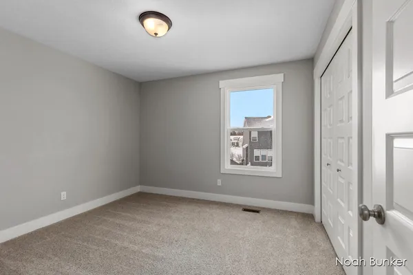 $674,900 | 3857 Winsome Drive, Hudsonville, MI 49426