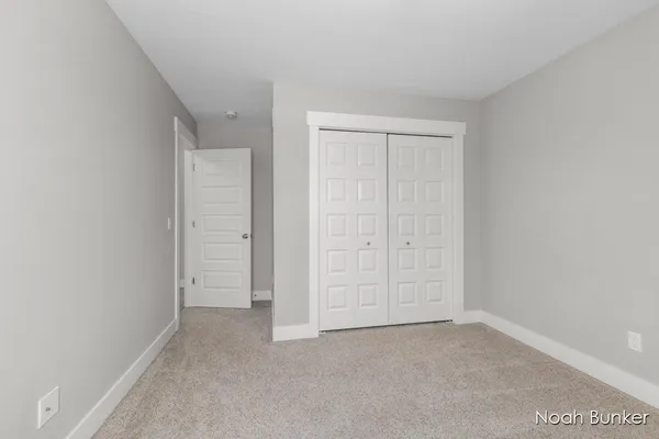 $699,900 | 3857 Winsome Drive, Hudsonville, MI 49426